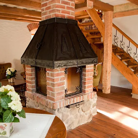 Holiday home Linnumaja *